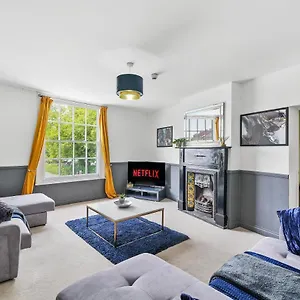 Harbourside Heaven In Apartment